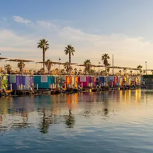 Hotel na wodzie Boat Haus - Casas Flotantes Frente A Gibraltar, La Línea de la Concepción